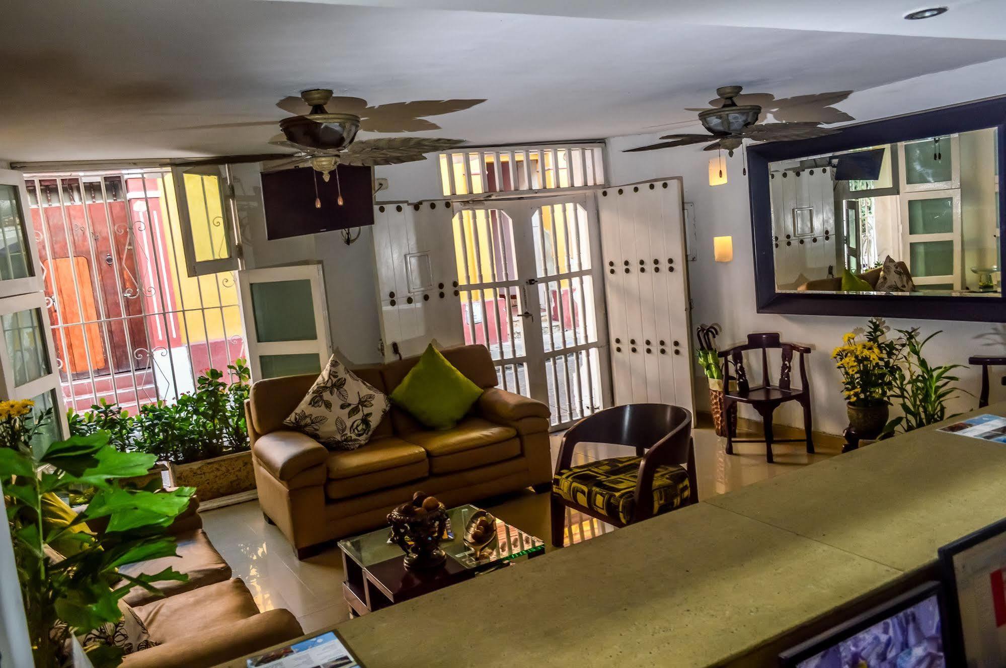 ホテル Casa Mary Cartagena エクステリア 写真